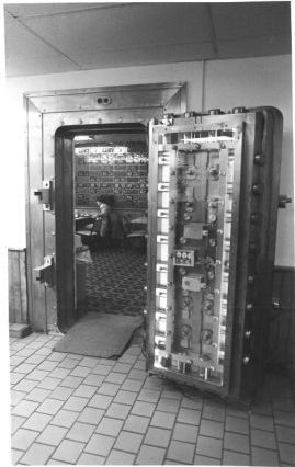 Atrium Vault